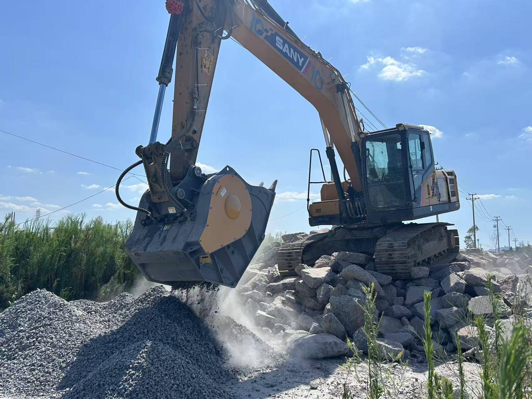 JM-900 Crusher Bucket :Concrete Pavement Renovation – On-Site Crushing & Backfill